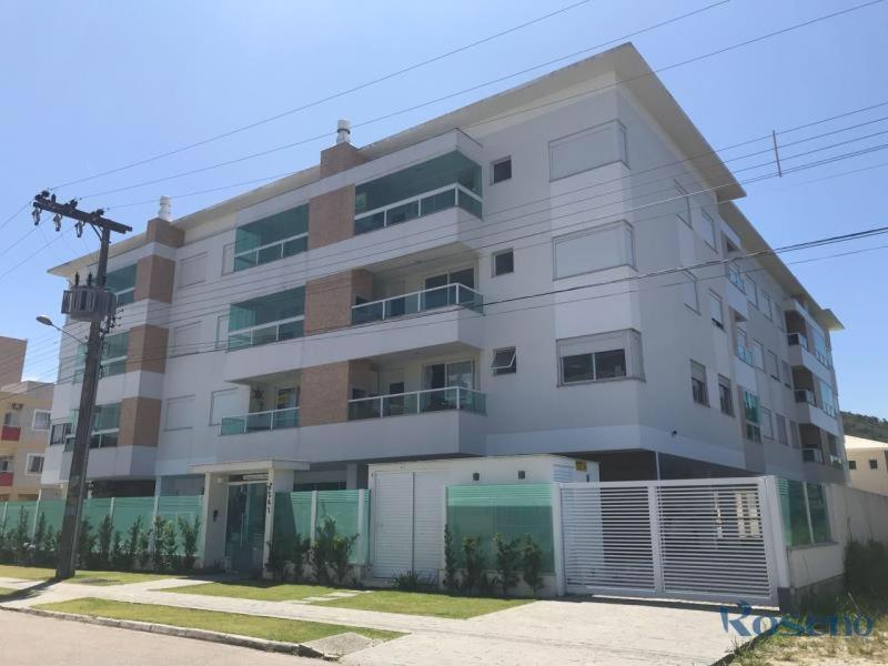 Lindo Apartamento Praia De Palmas Apartment Governador Celso Ramos Exterior photo